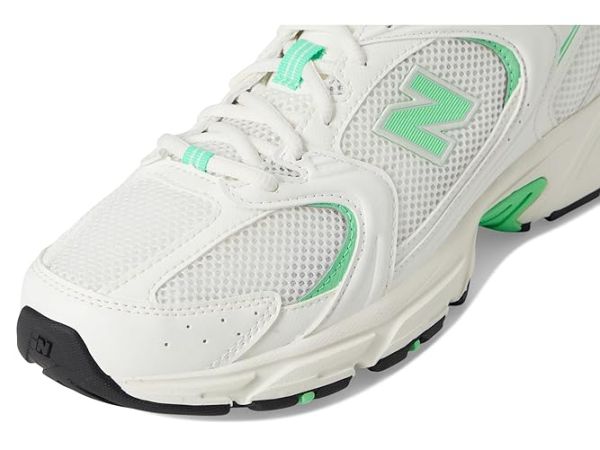 New Balance Classics 530