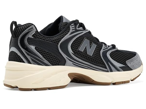 New Balance Classics 530