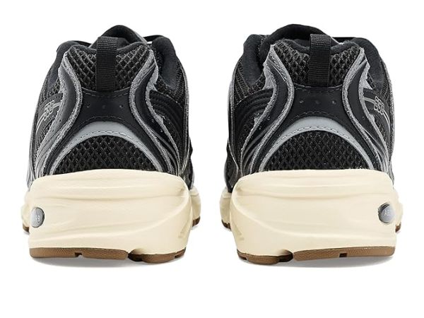 New Balance Classics 530