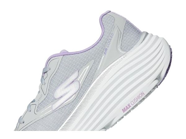 SKECHERS Max Cushioning Endeavour Galloway SKECHERS Max Cushioning Endeavour Galloway