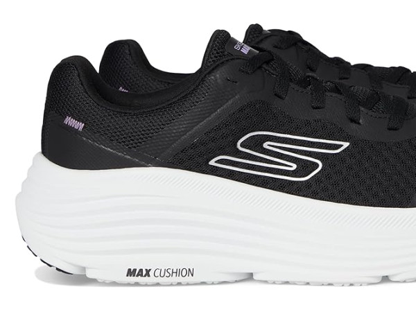 SKECHERS Max Cushioning Endeavour Canova