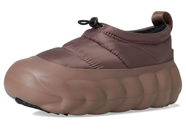 Crocs OverPuff Shorty