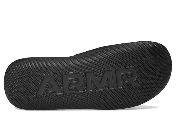 Under Armour Ignite Pro 8