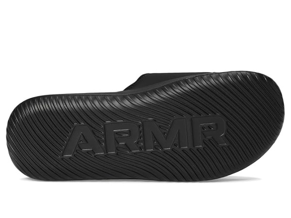 Under Armour Ignite Pro 8