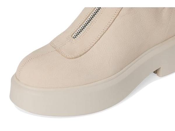 Steve Madden Jones