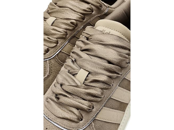 adidas Breaknet Sleek adidas Breaknet Sleek