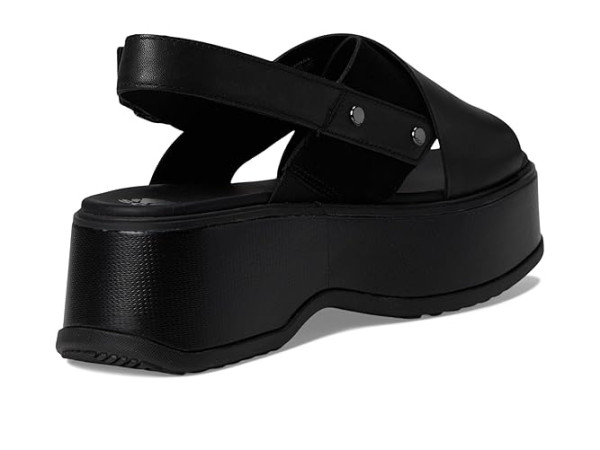 SOREL Dayspring™ Crisscross Sandals SOREL Dayspring™ Crisscross Sandals