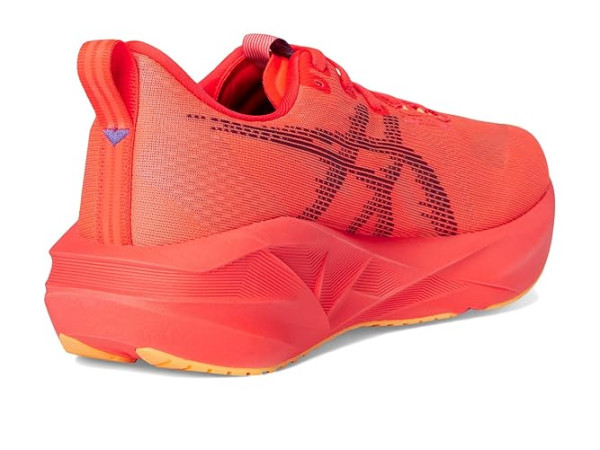 ASICS Novablast 5 ASICS Novablast 5