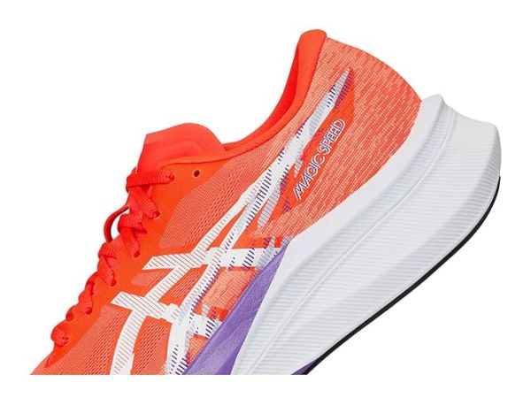 ASICS Novablast 5