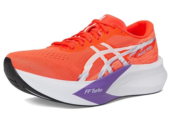 ASICS Novablast 5