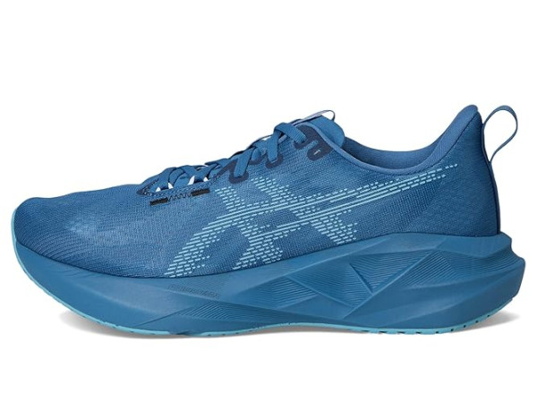 ASICS Novablast 5 ASICS Novablast 5