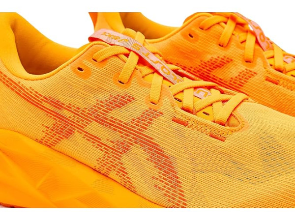 ASICS Novablast 5 ASICS Novablast 5