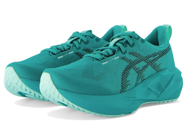 ASICS Novablast 5 ASICS Novablast 5