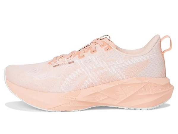 ASICS Novablast 5