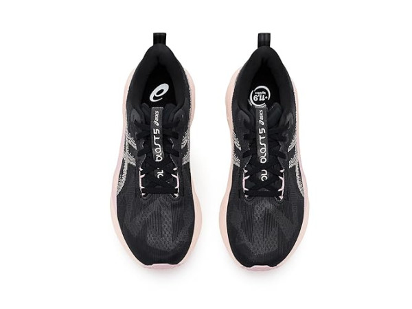 ASICS Novablast 5 ASICS Novablast 5