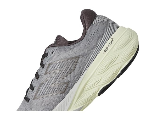 New Balance Fresh Foam X 880 v15