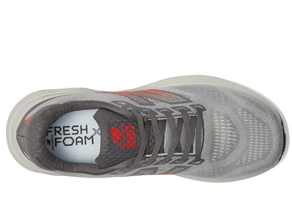 New Balance Fresh Foam X 880 v15