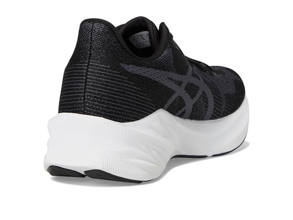 ASICS Dynablast 5