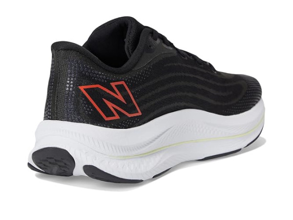 New Balance FuelCell Walker Elite V1 New Balance FuelCell Walker Elite V1