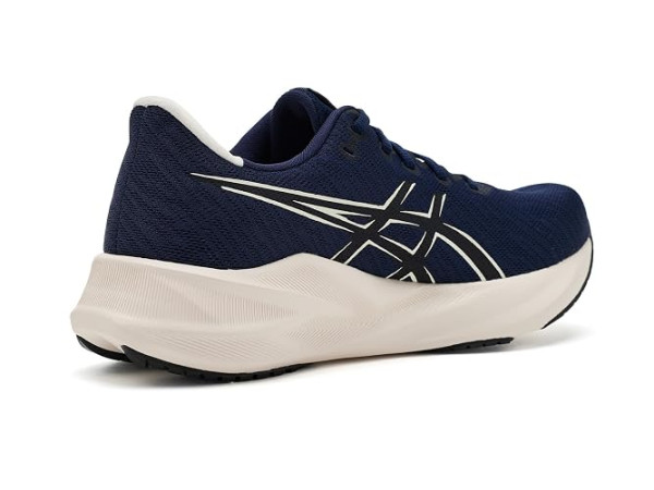 ASICS Versablast 4