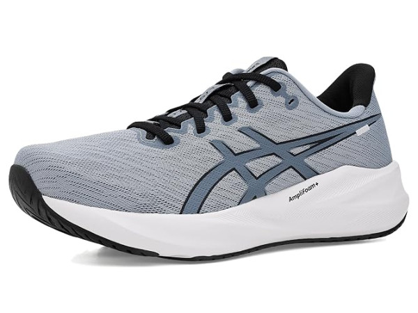 ASICS Versablast 4