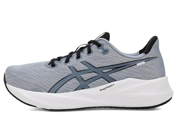ASICS Versablast 4