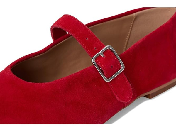 Steve Madden Dreaming Steve Madden Dreaming