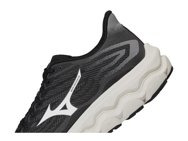 Mizuno Wave Horizon 8 2E