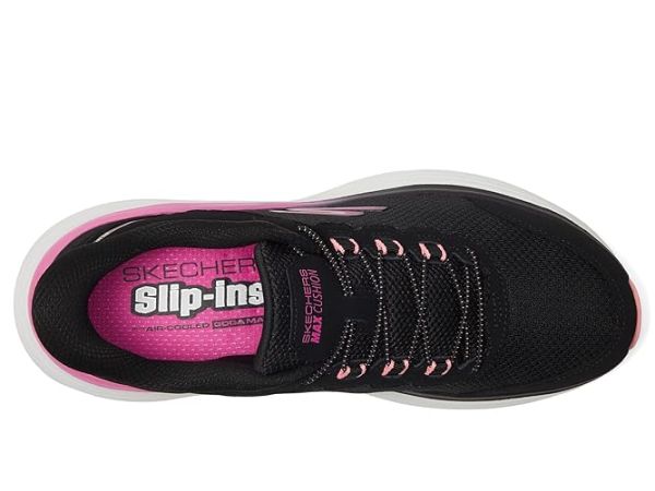 SKECHERS Max Cushioning Endeavour Cardova Hands Free Slip-Ins
