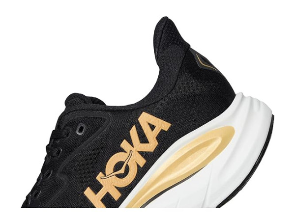 Hoka Clifton 10