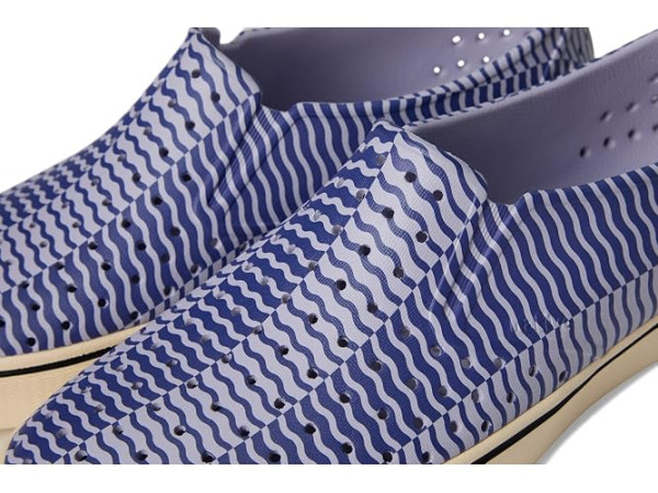 Native Shoes Miles Bloom Wanderfoam Print Native Shoes Miles Bloom Wanderfoam Print