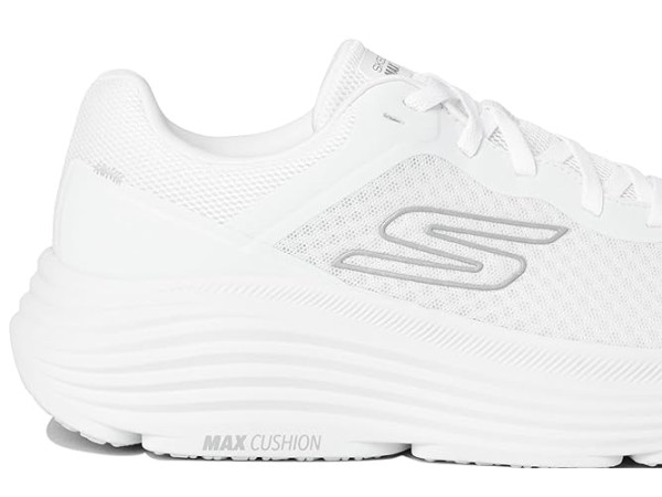 SKECHERS Max Cushioning Endeavour