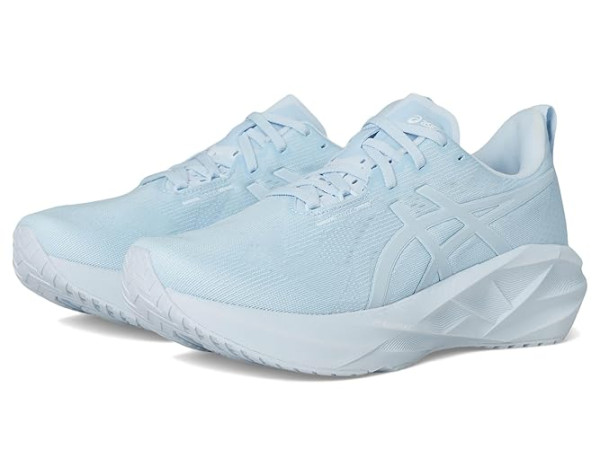 ASICS Novablast 5 Lite-Show