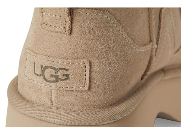 UGG Ultra Mini New Heights Sunwave