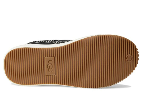 UGG EZ-Duzzit Essential Lace-Up UGG EZ-Duzzit Essential Lace-Up