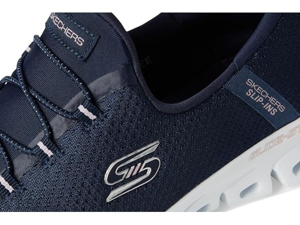 SKECHERS Glide Step Pursuit Hands Free Slip-Ins