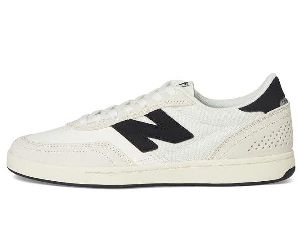 New Balance Numeric 440 v2