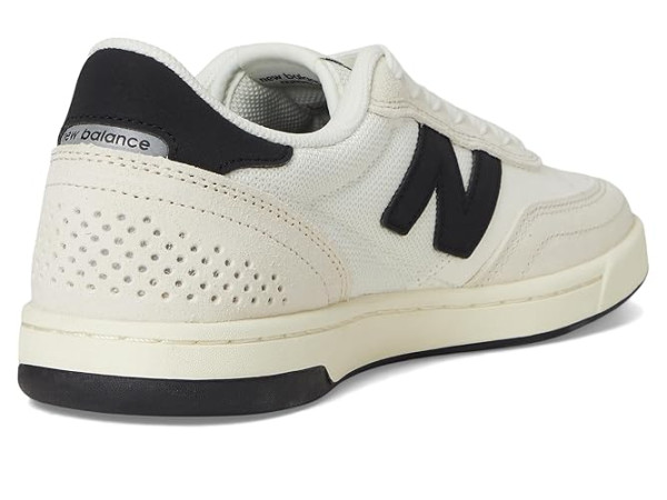 New Balance Numeric 440 v2