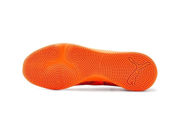 PUMA Future 8 Play Indoor Trainer Soccer Cleats