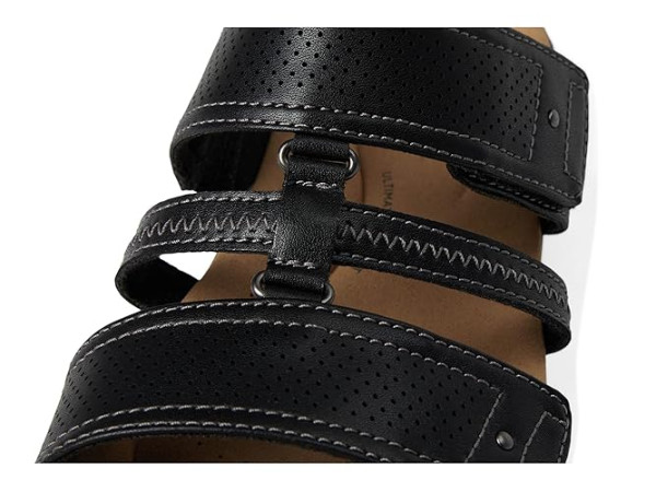 Clarks Elizabelle Ave