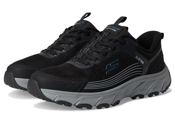 SKECHERS Hillcrest 2.0 Hands Free Slip-in