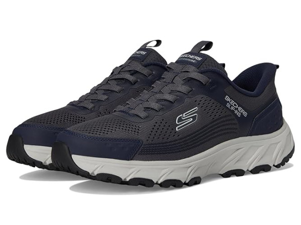 SKECHERS Hillcrest 2.0 Hands Free Slip-in