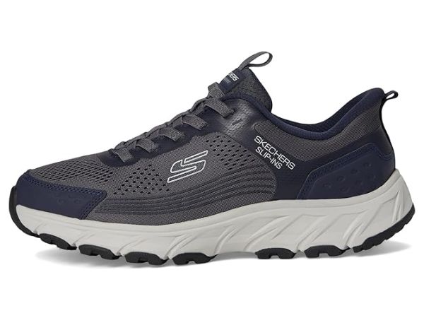 SKECHERS Hillcrest 2.0 Hands Free Slip-in