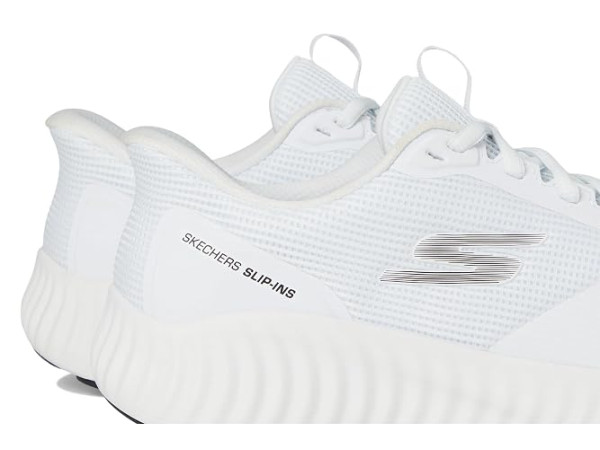 SKECHERS Hands Free Slip-ins Go Run Now Sneaker