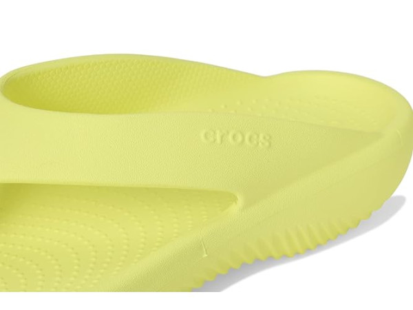 Crocs Mellow Recovery Flip Flop Sandal Crocs Mellow Recovery Flip Flop Sandal