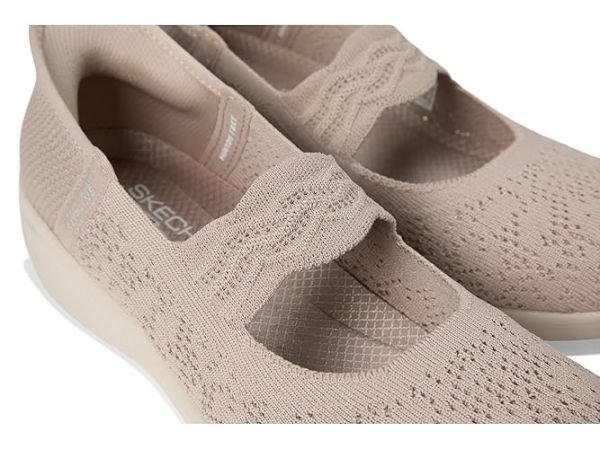 SKECHERS Arya - Oh So Sweet Hands Free Slip-Ins