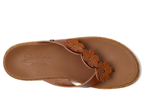 SKECHERS Arch Fit Beverlee - Rare Blossom SKECHERS Arch Fit Beverlee - Rare Blossom