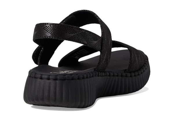 SKECHERS Wilshire Boulevard - Illusion Of Love SKECHERS Wilshire Boulevard - Illusion Of Love