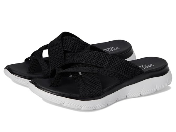 SKECHERS Summits - Fantasy Walk