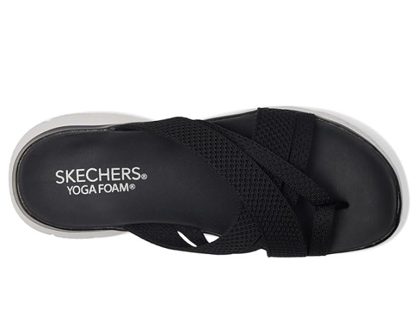 SKECHERS Summits - Fantasy Walk